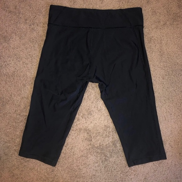 Under Armour leggings - Picture 2 of 3